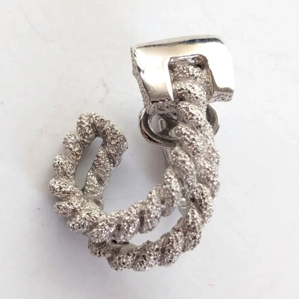 Vintage Estate Crown Trifari Twisted Rope Silver Tone SINGLE Clip On Earring